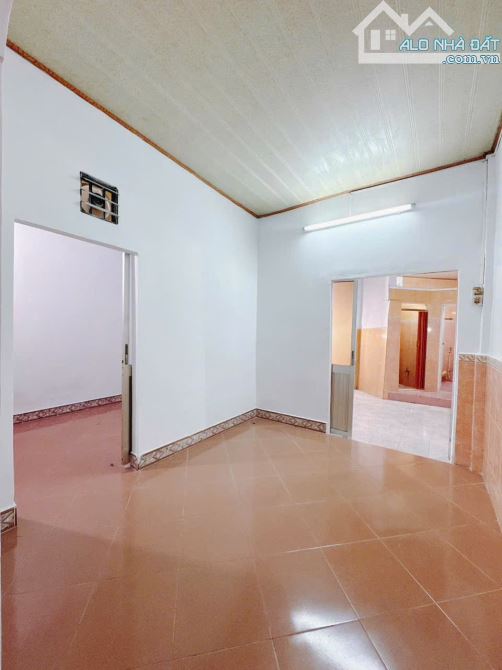 7.5 TỶ- XÓM CHIẾU- NGANG KHỦNG 10M- Mua 1 được 2 - 3