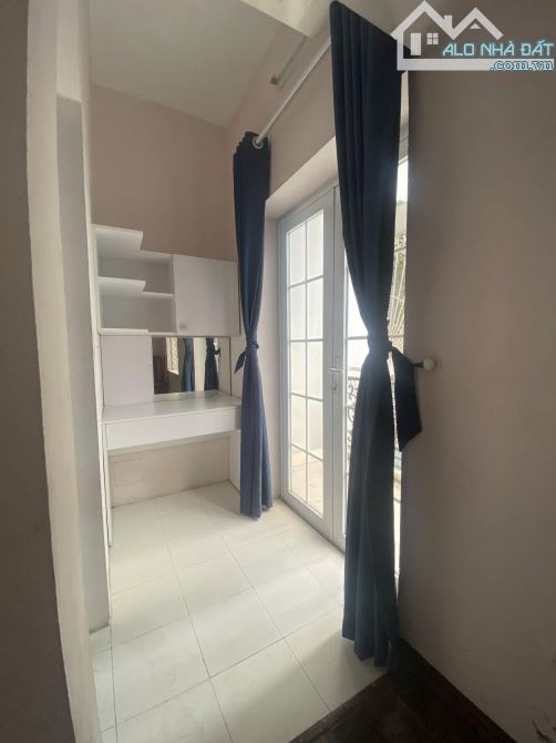 Cho thuê nhà ngõ 106 Hoàng quốc việt 80m2x3T Full nội thất cơ bản, nhà sạch sẽ - 3