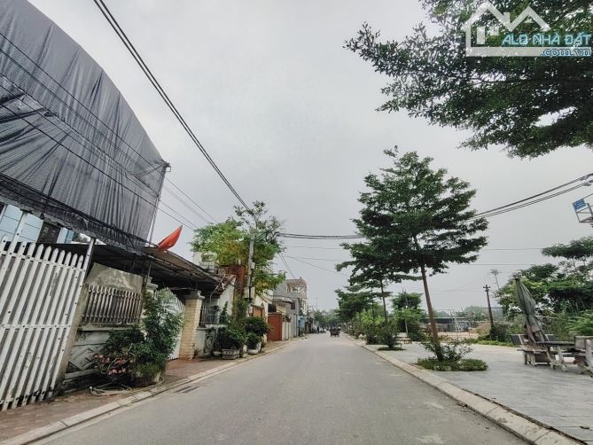 Mặt Phố Mới - Đa Tốn_ 100m 2 Tầng Kinh Doanh-Đường vỉa hè ô Tô Đỗ - 3
