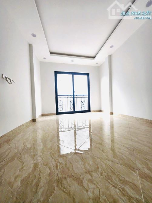 BÁN NHÀ KHÂM THIÊN VIP ĐỐNG ĐA, MỚI TOANH 5 TẦNG, THANG MÁY, GẦN Ô TÔ, 35M2, 9.1 TỶ - 3