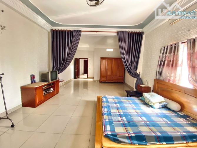 Bán nhà Ngay Trường Chinh, Nguyễn Phúc Chu, Phường 15, Tân Bình, TpHCM, 168m2, 5 Tầng - 3