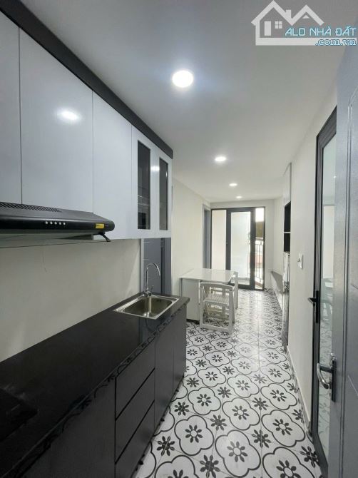 BÁN TÒA NHÀ DÒNG TIỀN ĐỘI CẤN-BẢY TẦNG THANG MÁY- 83M 7TẦNG-13 CĂN HỘ GIÁ 17,6TỶ. - 3