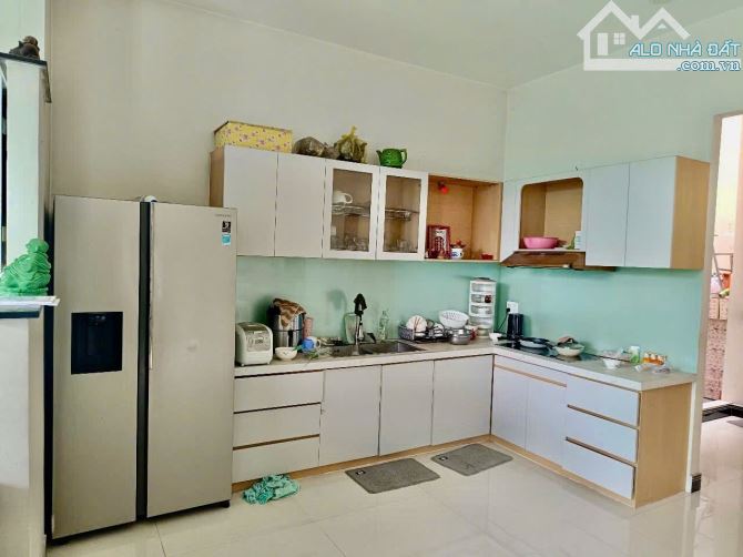 BIỆT THỰ MẶT TIỀN XUÂN THỚI THƯỢNG - 155M2 NGANG 8M - 3TẦNG MỚI XÂY KIÊN CỐ GIÁ 7 TỶ HƠN - 3