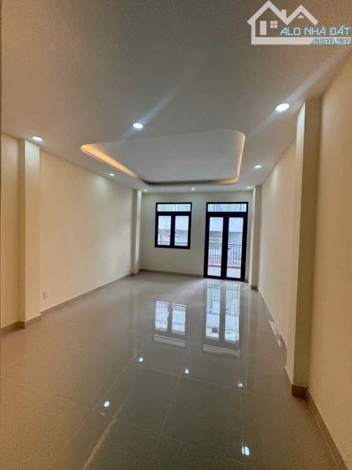 NHÀ BÌNH THẠNH - 4 TẦNG ĐÚC BTCT - SỔ VUÔNG VỨC - THÍCH HỢP GIA ĐÌNH LỚN Ở HAY LÀM CHDV - 3