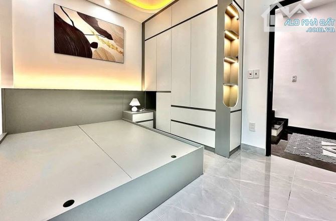 Bán nhà 3 tầng  Chùa Hàng, Trần Nguyên Hãn,  Lê Chân 70m2, giá 3,75tỷ - 3