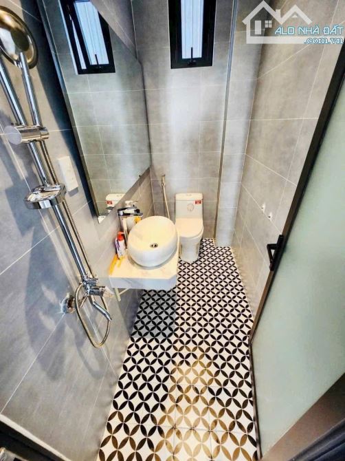 Nhà 2 tầng kiệt ôtô NGUYỄN HUỆ , TP. Huế Full Nội Thất Giá rẻ 2.x tỷ - 3