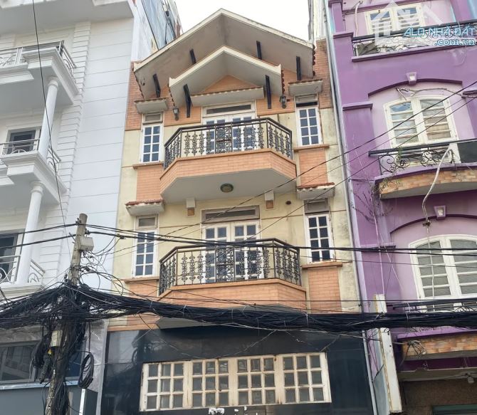 🔥 BÁN NHÀ LÊ HỒNG PHONG, Q10 – NGANG HƠN 5M – NỞ HẬU - 4 TẦNG – 5PN -  – GIÁ HỜI! 🔥 - 3