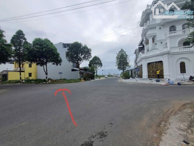 BÁN NỀN GÓC MẶT TIỀN ĐƯỜNG SỐ 4 VÀ SỐ 16 HỒNG PHÁT - 3