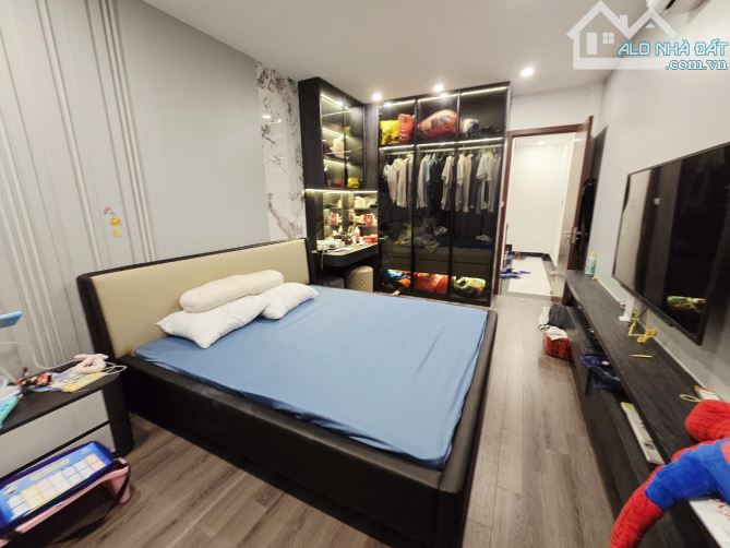 VIỆT HƯNG - KẺ TẠNH - 35M - FULL NỘI THẤT - Ô TÔ ĐỖ CỔNG - 5,x TỶ - 3