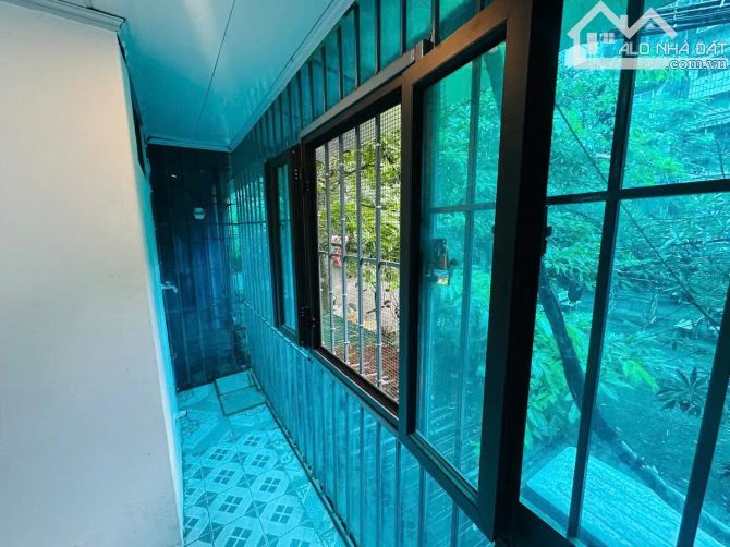 TẬP THỂ TÂN MAI – ĐỒ CƠ BẢN, Ô TÔ – 75M – TẦNG 2 – GIÁ 3,5 TỶ - 4