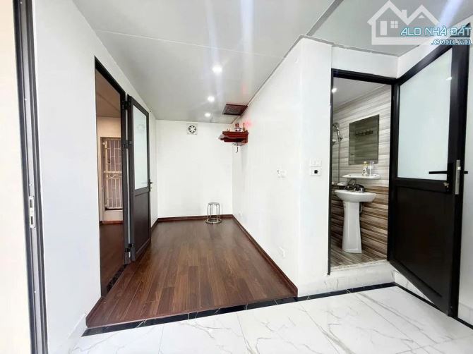 TẬP THỂ BÁCH KHOA ĐƯỜNG TẠ QUANG BỬU – THOÁNG ĐẸP NỘI THẤT – TẦNG 5+6 – 100M – 4,5 TỶ - 4