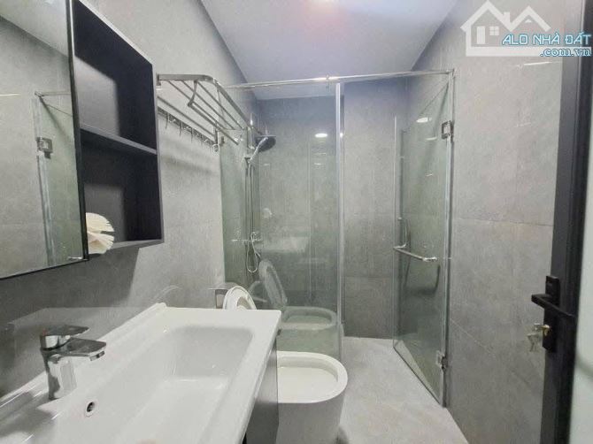 Tôi bán nhà phố Quan Nhân 35m2 5 tầng 4,7 m mặt tiền - 4