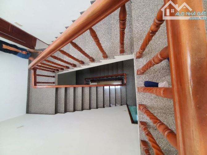 🔥Bán Nhà Đường Phan Huy ích 📐 P 15 Tân Bình Ngang 5M 90M2 4 Tầng  📉 giá chỉ 10.8Tỷ  Hẻm - 4