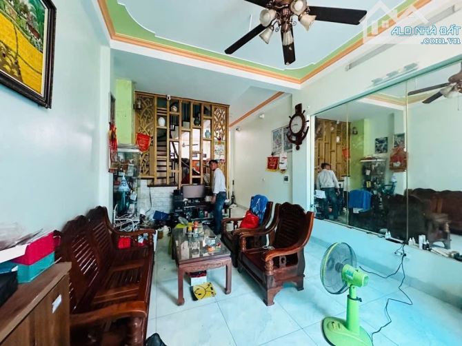Cự Khối -Long Biên bán nhà 2 tầng, chủ tự xây - 4