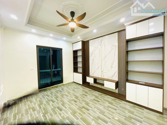 Bán nhà Phố Trần Quốc Vượng, 35m², 5 tầng, 2 thoáng, mặt tiền 3.6m, nhỉnh 7 tỷ - 4