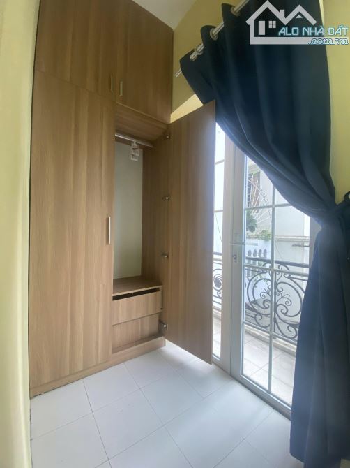 Cho thuê nhà ngõ 106 Hoàng quốc việt 80m2x3T Full nội thất cơ bản, nhà sạch sẽ - 4