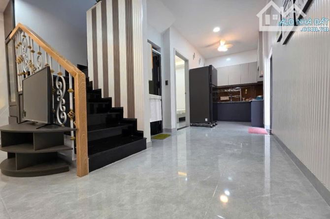 Bán nhà hẻm 3m, Lê Văn Sỹ, Phú Nhuận, 40.1 m² (5m x 11m), 3 phòng ngủ - Giá 7.6 tỷ TL - 4
