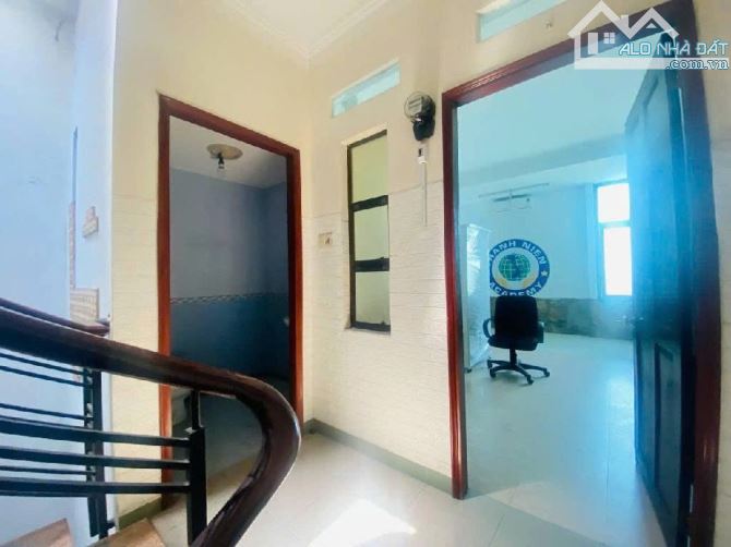 Nhà MTKD Trường Chinh, Q12: 4x14, 4 Tầng, 5PN, Kinh Doanh Sầm Uất - Nhỉnh 13 tỷ - 4