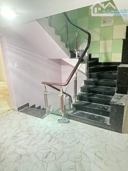 GẤP BÁN NGỘP BANK 14 TỶ - K300 TÂN BÌNH - 86m2 - 5 TẦNG HẺM 10M - 4