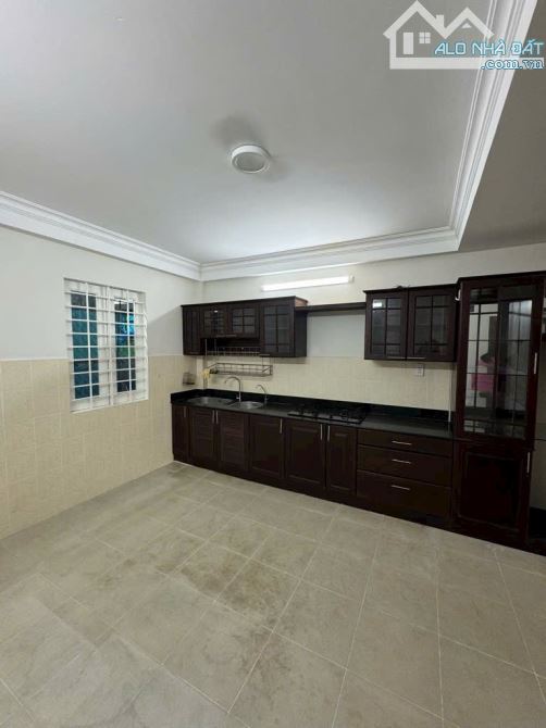 Mặt Tiền Đường 12M Kinh Doanh - Chợ Hạnh Thông Tây - 57M² - 4Tầng BTCT - Khu Phân Lô - 4