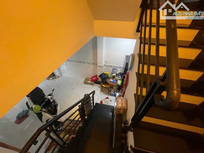 Hẻm ô tô, 7 phòng ngủ, 32m2, gần Quận 4, giá nhỉnh 5 tỷ - 4