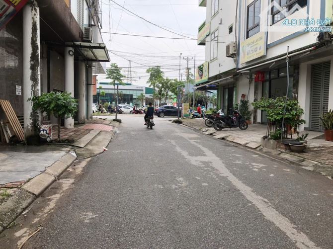 65m2 đất Phân Lô Lai Xá sát Q.lộ 32, Vành đai 3.5 Hoài Đức, MT 4.5 chỉ 172tr/m2. - 4