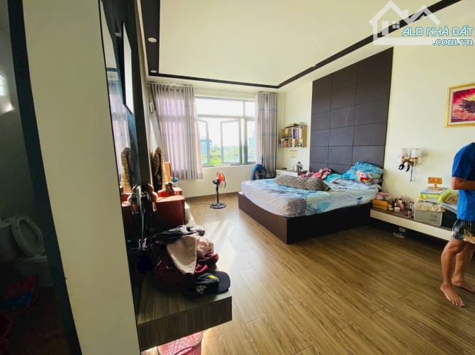 Chủ gởi nhà 1 trệt 1 lầu MT Đặng Đại Độ TP Biên Hòa dt 190m ngan 6 - 4