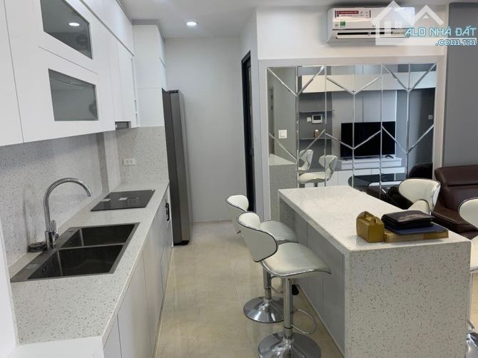 Bán căn hộ chung cư Xuân Phương Quốc Hội căn 94m2 giá 5,7 tỷ 2PN + 1  2WC - 4