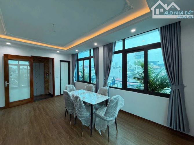 NHÀ ĐẸP HOÀNG HOA THÁM LÔ GÓC THOÁNG - 4