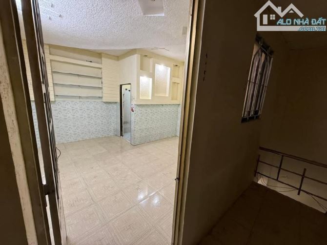 NHÀ 3 TẦNG 49M2(4.25X12)-HẺM 4M TÂN HÓA-GIÁ 4.85 TỶ - 5