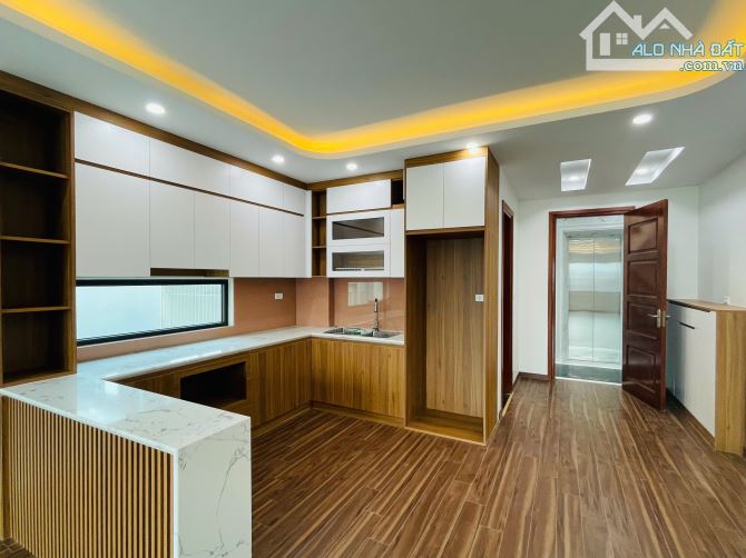 Hiếm! Nhà cực đẹp 45m2x7T thang máy. Phân lô, vỉa hè, ô tô tránh và đậu đỗ phố Đội Cấn. - 5
