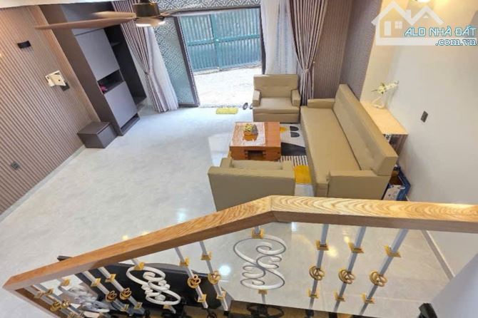 Bán nhà hẻm 3m, Lê Văn Sỹ, Phú Nhuận, 40.1 m² (5m x 11m), 3 phòng ngủ - Giá 7.6 tỷ TL - 5