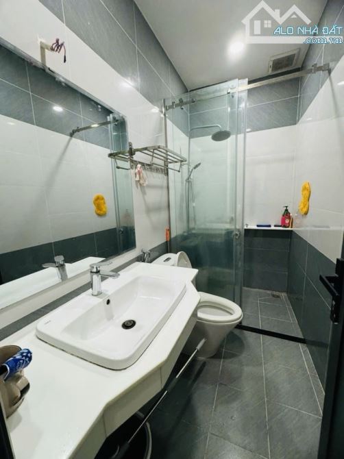 NHÀ ĐẸP 4 TẦNG 50M2(4.5X11)-MẶT TIỀN ĐƯỜNG SỐ 8-KDC TÊN LỬA-GIÁ 8.4 TỶ - 5