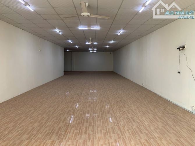 CẦN BÁN GẤP NHÀ HÀ HUY GIÁP, VỊ TRÍ ĐẸP, THẠNH XUÂN QUẬN 12, DT 247 M² (6.56/14.6 × 28) - 5