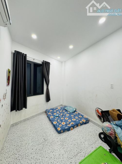 Nhà Mới 2Năm Đẹp BTCT 3 Tầng Xây Ở 51M Giáp Tên Lửa 3PN+3WC Chỉ 4,499T - 6