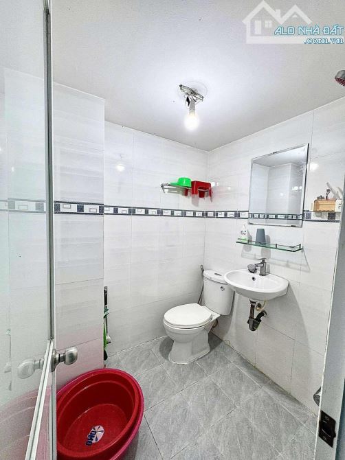 Hẻm xe hơi 163 Tô Hiến Thành, 4 tầng, 4 phòng ngủ, Quận 10, giảm 1.8 tỷ - 7