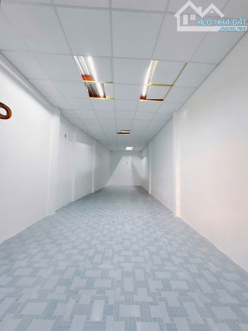 7.5 TỶ- XÓM CHIẾU- NGANG KHỦNG 10M- Mua 1 được 2 - 7