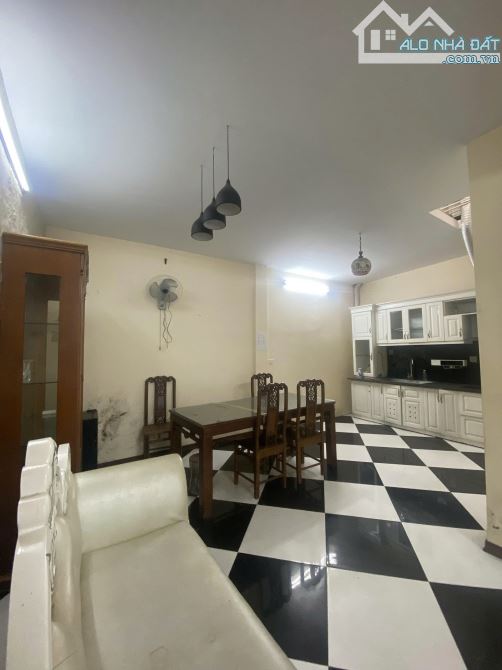 Cho thuê nhà ngõ 106 Hoàng quốc việt 80m2x3T Full nội thất cơ bản, nhà sạch sẽ - 7