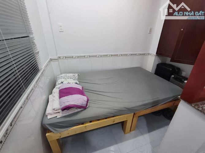 BÁN NHÀ LINH ĐÔNG MỚI 3 TẦNG TẶNG CÁC NỘI THẤT XỊN- 19M-2PN SỔ HỒNG RIÊNG- HOÀN CÔNG CHỈ - 7