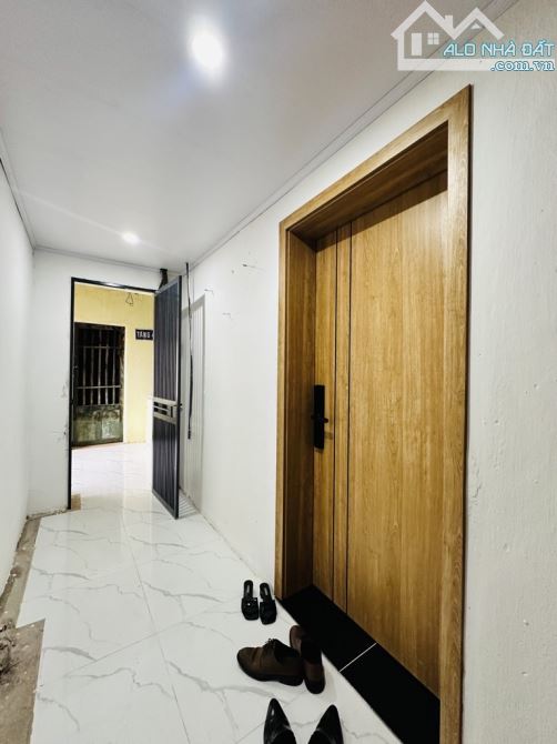 Bán tập thể phố Lương Đình Của (Đống Đa) sử dụng 65m2. 3 ngủ giá 3,86tỷ (có thương lượng) - 7