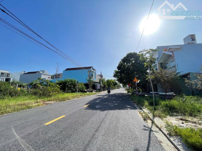 Bán lô đất 115m mặt tiền đường Phan Tòng thông sông và biển Khu Tân Trà giá chỉ 6,25 tỷ - 7