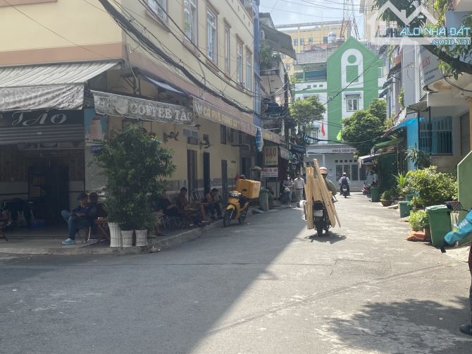Bán Nhà Cộng Hoà Tân Bình hẻm ô tô 8m 65m2 5 tầng 12phòng nhỉnh 13 tỷ - 8