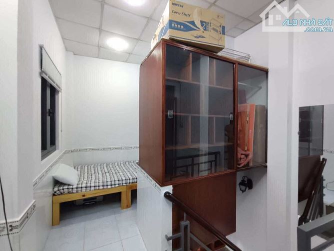 BÁN NHÀ LINH ĐÔNG MỚI 3 TẦNG TẶNG CÁC NỘI THẤT XỊN- 19M-2PN SỔ HỒNG RIÊNG- HOÀN CÔNG CHỈ - 8