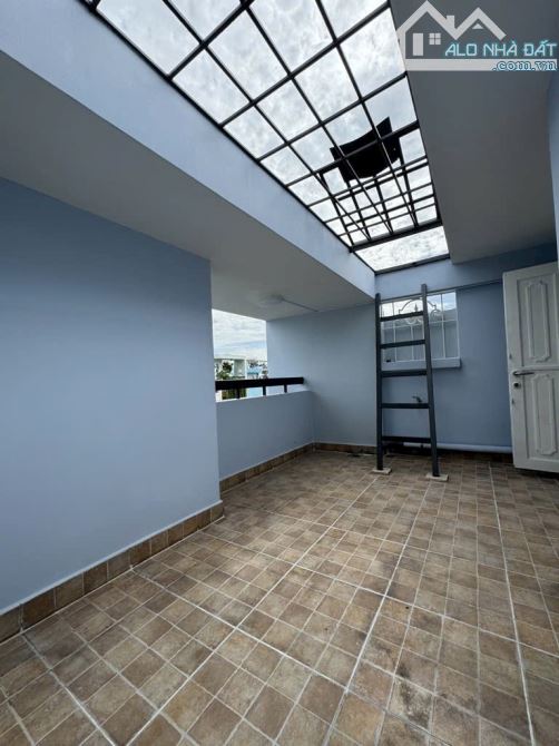 Mặt Tiền Đường 12M Kinh Doanh - Chợ Hạnh Thông Tây - 57M² - 4Tầng BTCT - Khu Phân Lô - 9