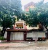 Cần bán biệt thự Locogi 13, ngã tư Lê Văn Lương, 150m