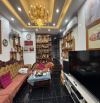 Bán Nhà Tư Đình Long Biên, TP HN, DT: 40m2, mặt tiền 4m, Ô tô tránh, giá 10,9 tỷ.