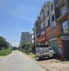 Cần bán căn liền kề xây thô Parado 1 mặt đường 32m