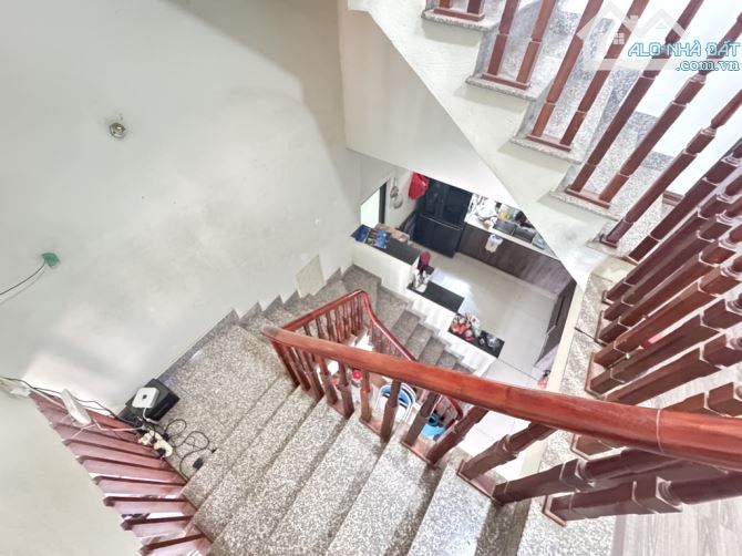 👏SIÊU PHẨM -  👉BÁN NHÀ 3 TẦNG, 👉TRỤC CHÍNH VỪA Ở VỪA KINH DOANH, 👉2 Ô TÔ TRÁNH,