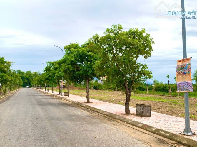 Cần bán lô đất đường song song với Lê Hồng Phong ngay phố cổ Hội An, giá 5,4 tỷ - 1