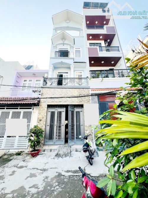 Khu Tên Lửa Nhà 4 tầng 4pn ngay Trường THCS BÌNH TRỊ ĐÔNG 6.99 tỷ